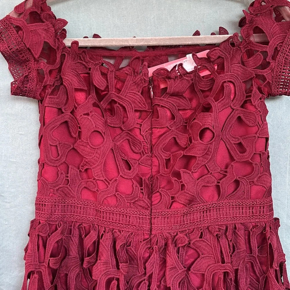 NWT Chi Chi London Bardot Neck Lace Crochet Design Midi Dress in Dark Red Sz 8 - Picture 4 of 8